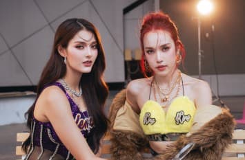 JMNK ปล่อยซิงเกิลใหม่ ‘DMMA (เดมมา)’  ชวนคนแอบมีใจ ส่งข้อความมาหาใน DM ขยับบีตกับ Pop-R&B ที่โตขึ้นทั้งเพลง ลุค และเพอร์ฟอร์แมนซ์