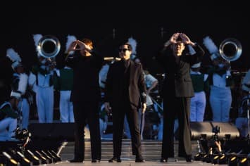 Slot Machine เปิดเวที FERRIS WHEEL STAGE  ใน Big Mountain ด้วยโชว์สุดพิเศษ!! คอลแลปวงโยธวาทิตโรงเรียนสามเสนวิทยาลัย  33 ชีวิต สร้างโมเมนต์ทัชใจผู้ชม