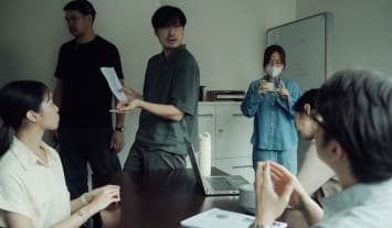 “เต๋อ นวพล” ชวนตั้งคำถามครั้งสำคัญ ในหนังเรื่อง ‘พนักงานใหม่ (โปรดรับไว้พิจารณา) HUMAN RESOURCE’ (เปิดรับพนักงานใหม่พร้อมกัน 29 ม.ค. นี้ ในโรงภาพยนตร์)