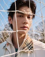 “ไบร์ท วชิรวิชญ์” ร่วมแคมเปญระดับโลกล่าสุดของ Burberry ประชันเฟรมคนดังระดับอินเตอร์ ตอกย้ำอิทธิพลของแฟชั่น กีฬา และป๊อปคัลเจอร์เอเชียบนเวทีสากล