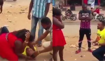 เล่นใหญ่! หนุ่มไนจีเรียแกล้งถูกรถชนตาย ก่อนลุกขึ้นมาเซอร์ไพรส์ขอแฟนสาวแต่งงาน